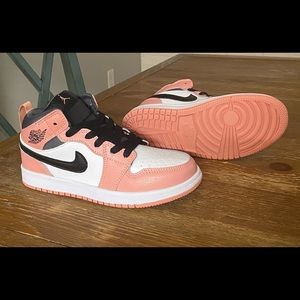 Girls size 2.5 Jordans